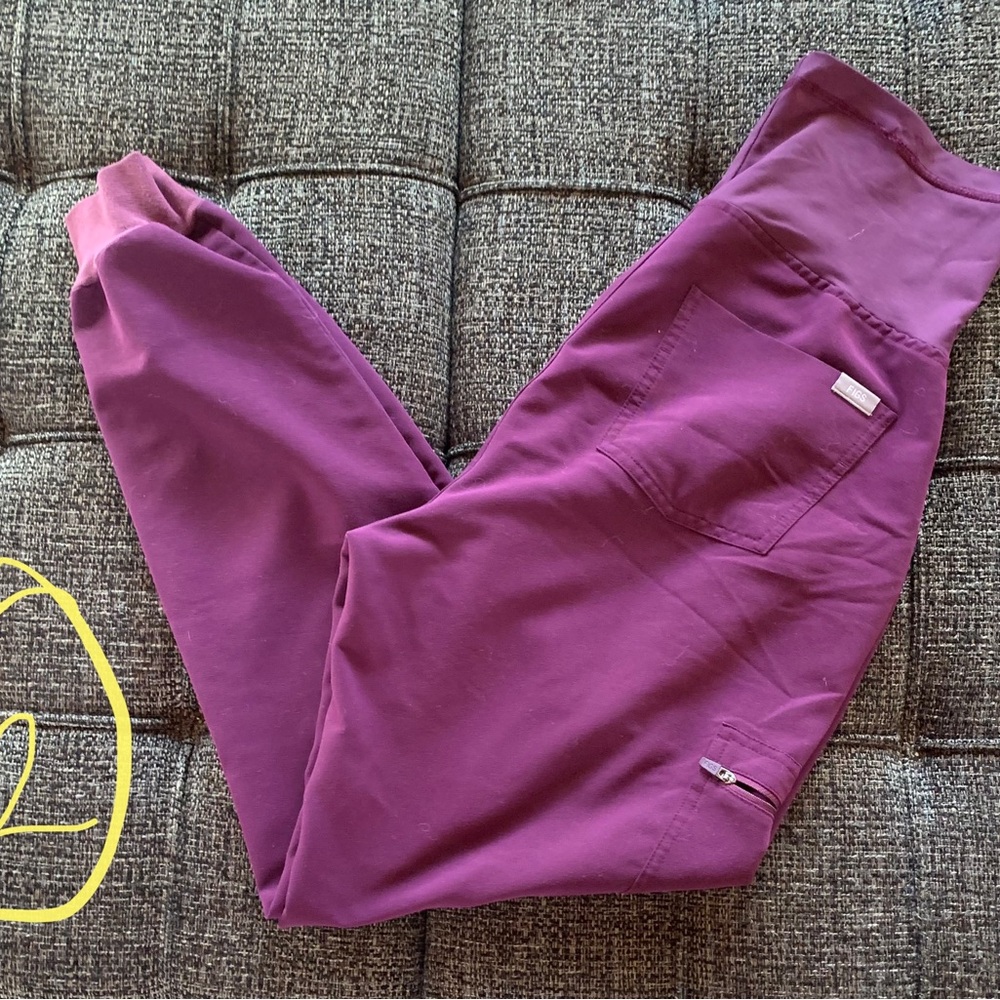 FIGS Scrubs Maternity Pants